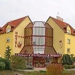 Hotel Restaurant Champ Alsace 3*